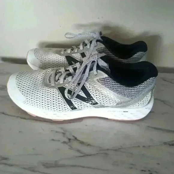 New Balance Womens Grey and Black Response 1.0 9.5 - Picture 3 of 16